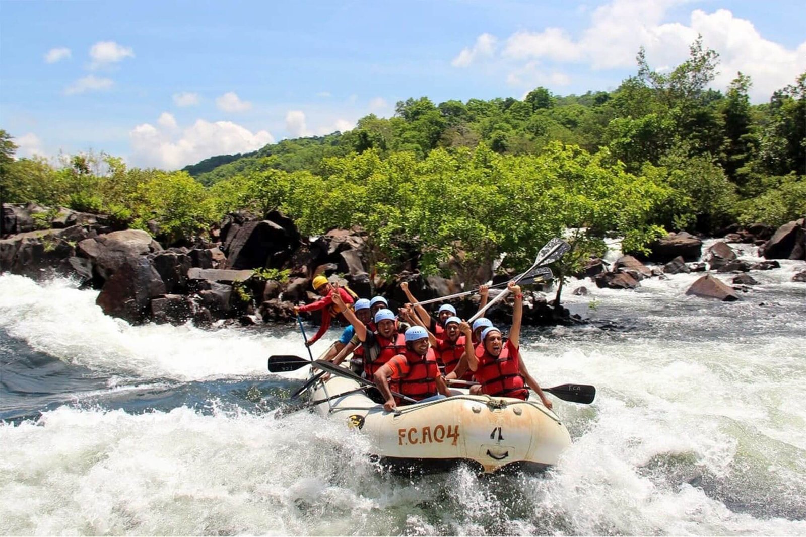 river-rafting-kings resort